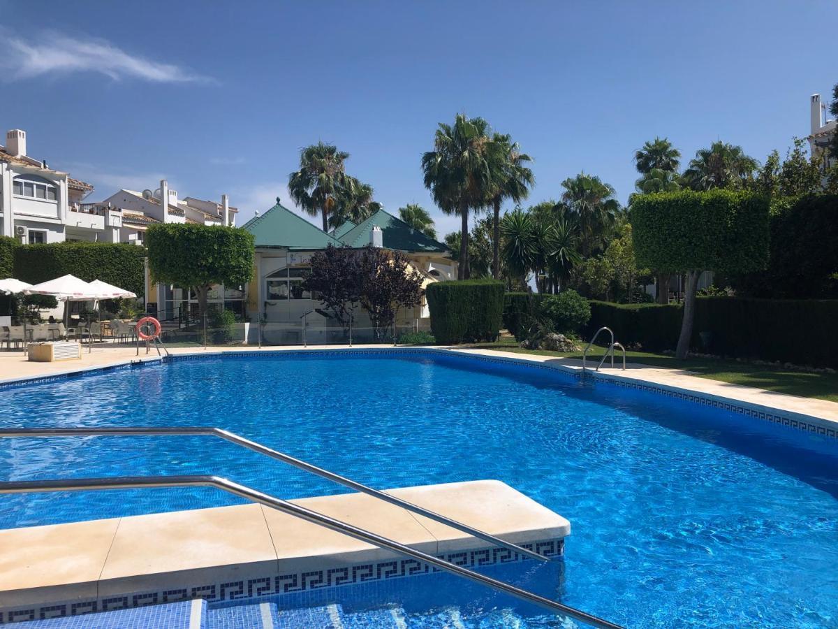 Apartamento Miraflores Tres Piscinas Cerca Del Mar - Albamar La Cala De Mijas Exterior photo